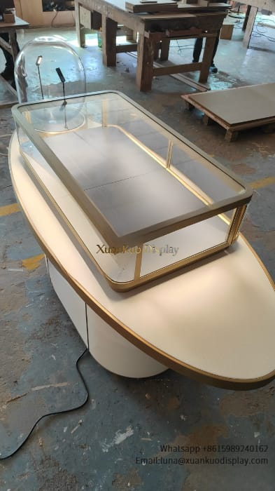 glass jewellery display cabinets high end jewelry display cases, modern jewellery island counter, glass display dome for rings and luxury fine jewelry retail